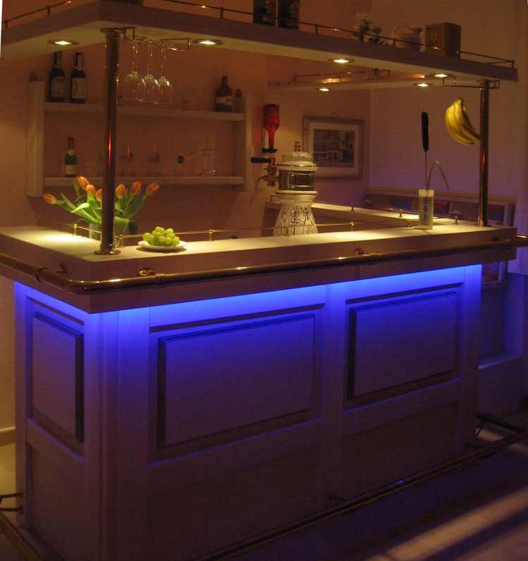 Frontbeleuchtung-blau