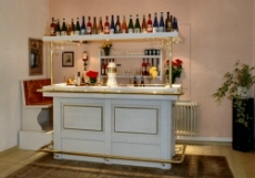 Hausbar-Venezia-klein-links